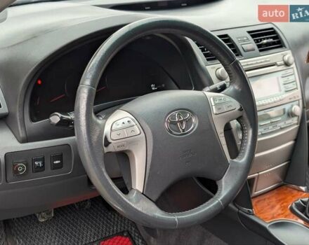 Черный Тойота Камри, объемом двигателя 2.4 л и пробегом 238 тыс. км за 7699 $, фото 34 на Automoto.ua