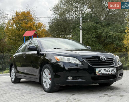 Черный Тойота Камри, объемом двигателя 3.5 л и пробегом 246 тыс. км за 11000 $, фото 3 на Automoto.ua