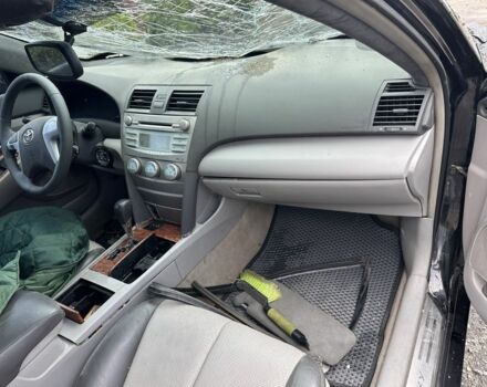 Черный Тойота Камри, объемом двигателя 2.4 л и пробегом 200 тыс. км за 4000 $, фото 4 на Automoto.ua