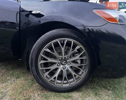 Черный Тойота Камри, объемом двигателя 3.5 л и пробегом 70 тыс. км за 17000 $, фото 26 на Automoto.ua