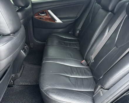 Черный Тойота Камри, объемом двигателя 3.5 л и пробегом 240 тыс. км за 7200 $, фото 16 на Automoto.ua