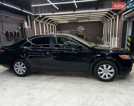 Черный Тойота Камри, объемом двигателя 2.36 л и пробегом 197 тыс. км за 9500 $, фото 3 на Automoto.ua