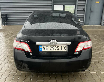 Чорний Тойота Камрі, об'ємом двигуна 2.4 л та пробігом 267 тис. км за 9800 $, фото 2 на Automoto.ua