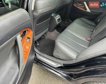 Чорний Тойота Камрі, об'ємом двигуна 2.36 л та пробігом 189 тис. км за 8200 $, фото 8 на Automoto.ua