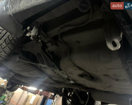 Черный Тойота Камри, объемом двигателя 2.4 л и пробегом 189 тыс. км за 8600 $, фото 31 на Automoto.ua