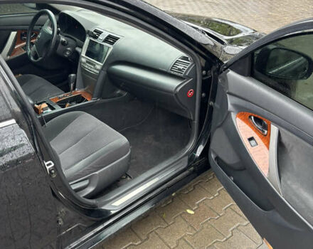 Тойота Камри 2009 в Киеве на Automoto.ua Черный Тойота Камри, объемом двигателя 2.36 л и пробегом 299 тыс. км за 9200 $, фото 12 на Automoto.ua