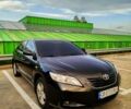 Черный Тойота Камри, объемом двигателя 2.36 л и пробегом 240 тыс. км за 11000 $, фото 1 на Automoto.ua