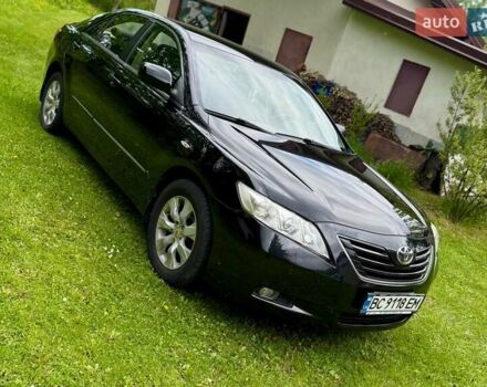 Черный Тойота Камри, объемом двигателя 2.36 л и пробегом 116 тыс. км за 9400 $, фото 2 на Automoto.ua