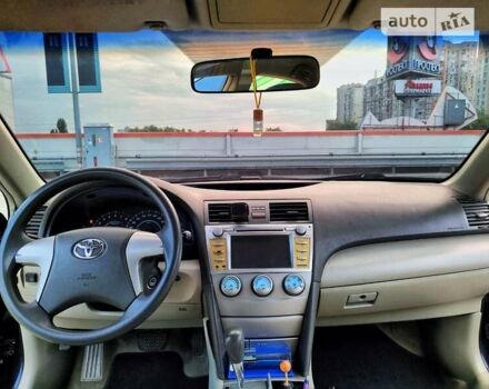 Черный Тойота Камри, объемом двигателя 2.36 л и пробегом 240 тыс. км за 11000 $, фото 11 на Automoto.ua