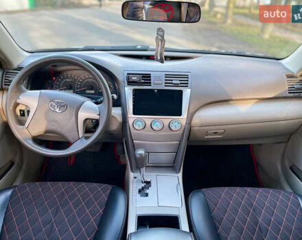 Черный Тойота Камри, объемом двигателя 2.4 л и пробегом 450 тыс. км за 7200 $, фото 11 на Automoto.ua