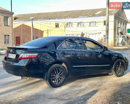 Черный Тойота Камри, объемом двигателя 2.4 л и пробегом 450 тыс. км за 7200 $, фото 4 на Automoto.ua