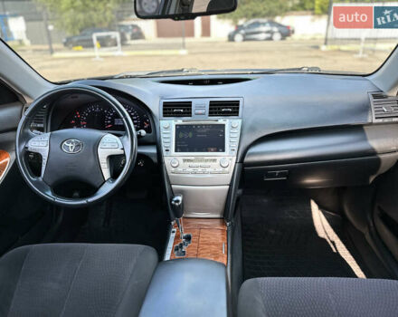Черный Тойота Камри, объемом двигателя 2.36 л и пробегом 270 тыс. км за 8900 $, фото 20 на Automoto.ua