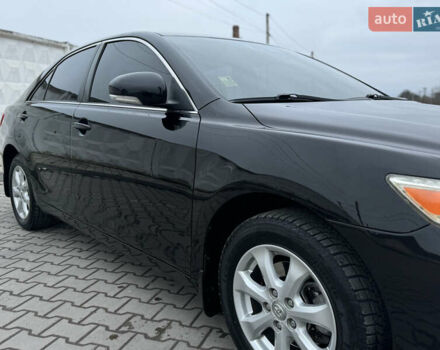 Черный Тойота Камри, объемом двигателя 2.4 л и пробегом 206 тыс. км за 10750 $, фото 34 на Automoto.ua