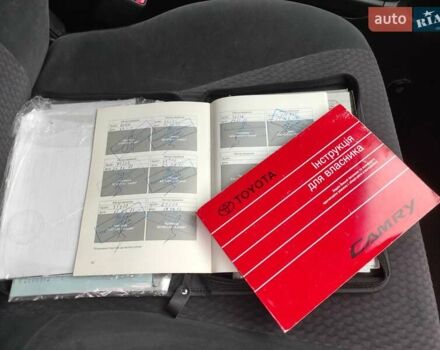 Черный Тойота Камри, объемом двигателя 2.4 л и пробегом 257 тыс. км за 9300 $, фото 7 на Automoto.ua