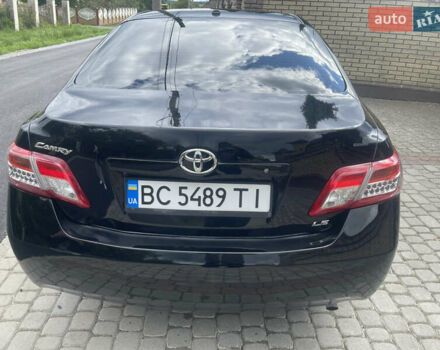 Чорний Тойота Камрі, об'ємом двигуна 2.49 л та пробігом 116 тис. км за 8250 $, фото 11 на Automoto.ua