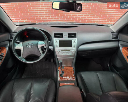Чорний Тойота Камрі, об'ємом двигуна 2.36 л та пробігом 214 тис. км за 9700 $, фото 21 на Automoto.ua