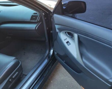 Чорний Тойота Камрі, об'ємом двигуна 2.5 л та пробігом 259 тис. км за 8900 $, фото 18 на Automoto.ua