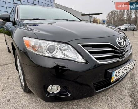 Черный Тойота Камри, объемом двигателя 2.4 л и пробегом 13 тыс. км за 22000 $, фото 17 на Automoto.ua