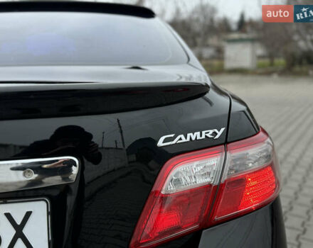 Черный Тойота Камри, объемом двигателя 2.4 л и пробегом 206 тыс. км за 10750 $, фото 13 на Automoto.ua