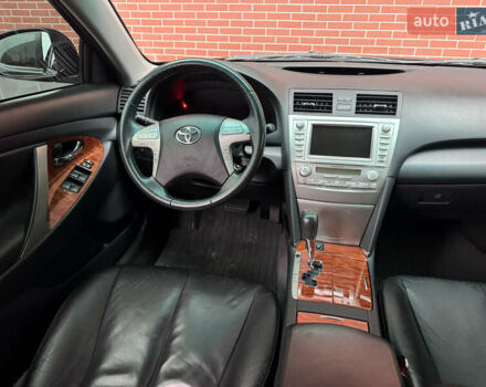 Чорний Тойота Камрі, об'ємом двигуна 2.36 л та пробігом 214 тис. км за 9700 $, фото 25 на Automoto.ua