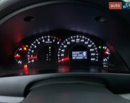Черный Тойота Камри, объемом двигателя 2.4 л и пробегом 206 тыс. км за 10750 $, фото 49 на Automoto.ua