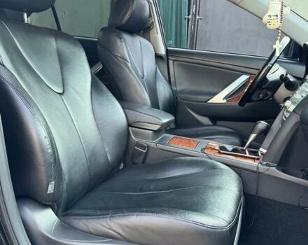 Черный Тойота Камри, объемом двигателя 2.36 л и пробегом 193 тыс. км за 10500 $, фото 18 на Automoto.ua