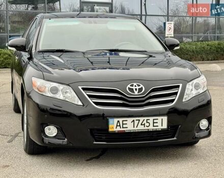 Черный Тойота Камри, объемом двигателя 2.4 л и пробегом 13 тыс. км за 22000 $, фото 4 на Automoto.ua