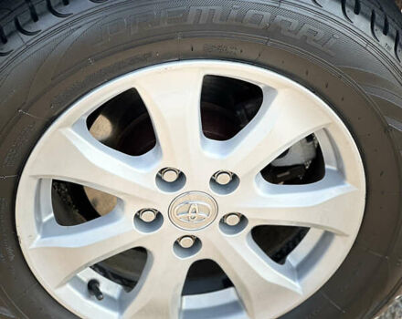 Черный Тойота Камри, объемом двигателя 2.36 л и пробегом 270 тыс. км за 8900 $, фото 12 на Automoto.ua