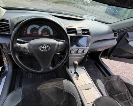 Чорний Тойота Камрі, об'ємом двигуна 2.5 л та пробігом 290 тис. км за 8200 $, фото 10 на Automoto.ua