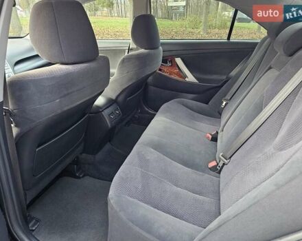 Черный Тойота Камри, объемом двигателя 2.36 л и пробегом 197 тыс. км за 11000 $, фото 15 на Automoto.ua