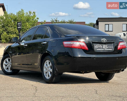 Черный Тойота Камри, объемом двигателя 2.36 л и пробегом 270 тыс. км за 8900 $, фото 2 на Automoto.ua