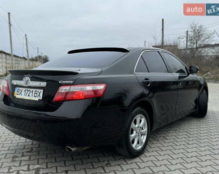 Черный Тойота Камри, объемом двигателя 2.4 л и пробегом 206 тыс. км за 10750 $, фото 7 на Automoto.ua
