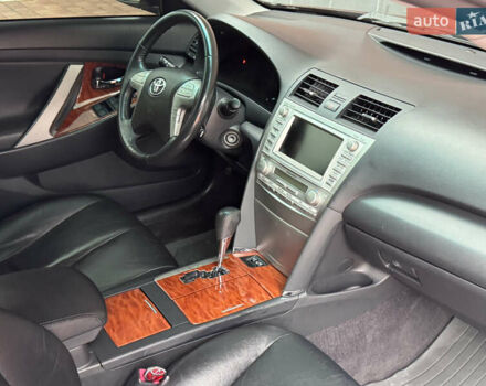 Чорний Тойота Камрі, об'ємом двигуна 2.36 л та пробігом 214 тис. км за 9700 $, фото 34 на Automoto.ua