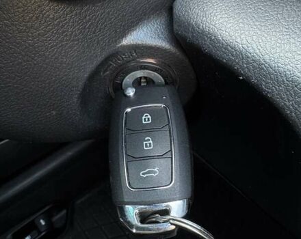 Черный Тойота Камри, объемом двигателя 2.36 л и пробегом 193 тыс. км за 10500 $, фото 16 на Automoto.ua