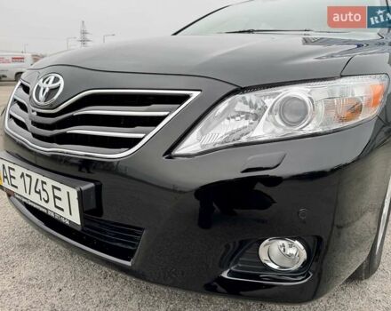 Черный Тойота Камри, объемом двигателя 2.4 л и пробегом 13 тыс. км за 22000 $, фото 27 на Automoto.ua