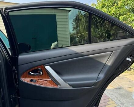 Черный Тойота Камри, объемом двигателя 2.36 л и пробегом 193 тыс. км за 10500 $, фото 11 на Automoto.ua