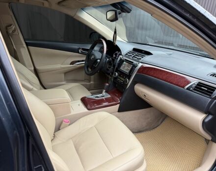 Чорний Тойота Камрі, об'ємом двигуна 2.5 л та пробігом 290 тис. км за 9700 $, фото 8 на Automoto.ua