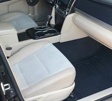 Черный Тойота Камри, объемом двигателя 2.5 л и пробегом 154 тыс. км за 9490 $, фото 54 на Automoto.ua