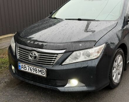 Чорний Тойота Камрі, об'ємом двигуна 2.5 л та пробігом 290 тис. км за 9700 $, фото 1 на Automoto.ua