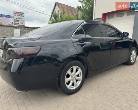 Черный Тойота Камри, объемом двигателя 2.4 л и пробегом 168 тыс. км за 11300 $, фото 3 на Automoto.ua