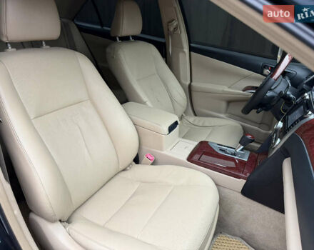 Чорний Тойота Камрі, об'ємом двигуна 2.49 л та пробігом 290 тис. км за 9700 $, фото 10 на Automoto.ua