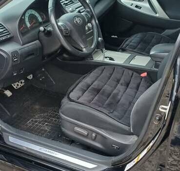 Черный Тойота Камри, объемом двигателя 2.5 л и пробегом 260 тыс. км за 10200 $, фото 2 на Automoto.ua