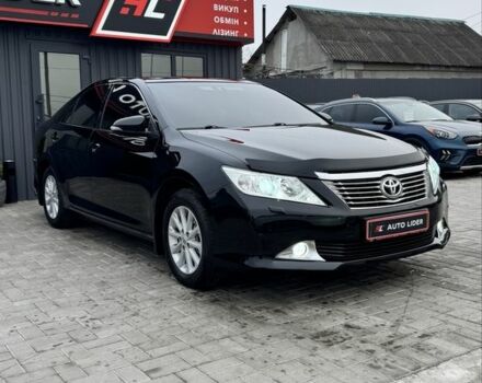 Чорний Тойота Камрі, об'ємом двигуна 2.5 л та пробігом 198 тис. км за 12900 $, фото 1 на Automoto.ua