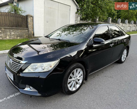 Черный Тойота Камри, объемом двигателя 3.5 л и пробегом 208 тыс. км за 15200 $, фото 2 на Automoto.ua