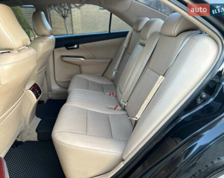 Черный Тойота Камри, объемом двигателя 2.5 л и пробегом 220 тыс. км за 13750 $, фото 25 на Automoto.ua