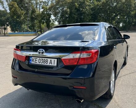 Черный Тойота Камри, объемом двигателя 0 л и пробегом 151 тыс. км за 14000 $, фото 1 на Automoto.ua