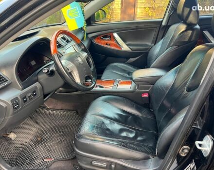 Чорний Тойота Камрі, об'ємом двигуна 3.5 л та пробігом 293 тис. км за 9990 $, фото 10 на Automoto.ua