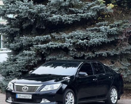 Чорний Тойота Камрі, об'ємом двигуна 2.49 л та пробігом 215 тис. км за 14500 $, фото 2 на Automoto.ua