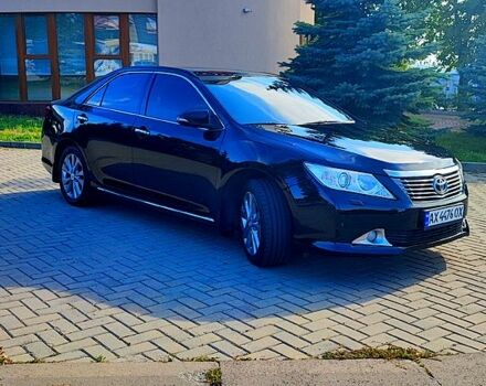 Черный Тойота Камри, объемом двигателя 2.5 л и пробегом 180 тыс. км за 13100 $, фото 3 на Automoto.ua