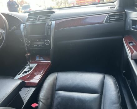 Чорний Тойота Камрі, об'ємом двигуна 2.5 л та пробігом 190 тис. км за 14000 $, фото 6 на Automoto.ua